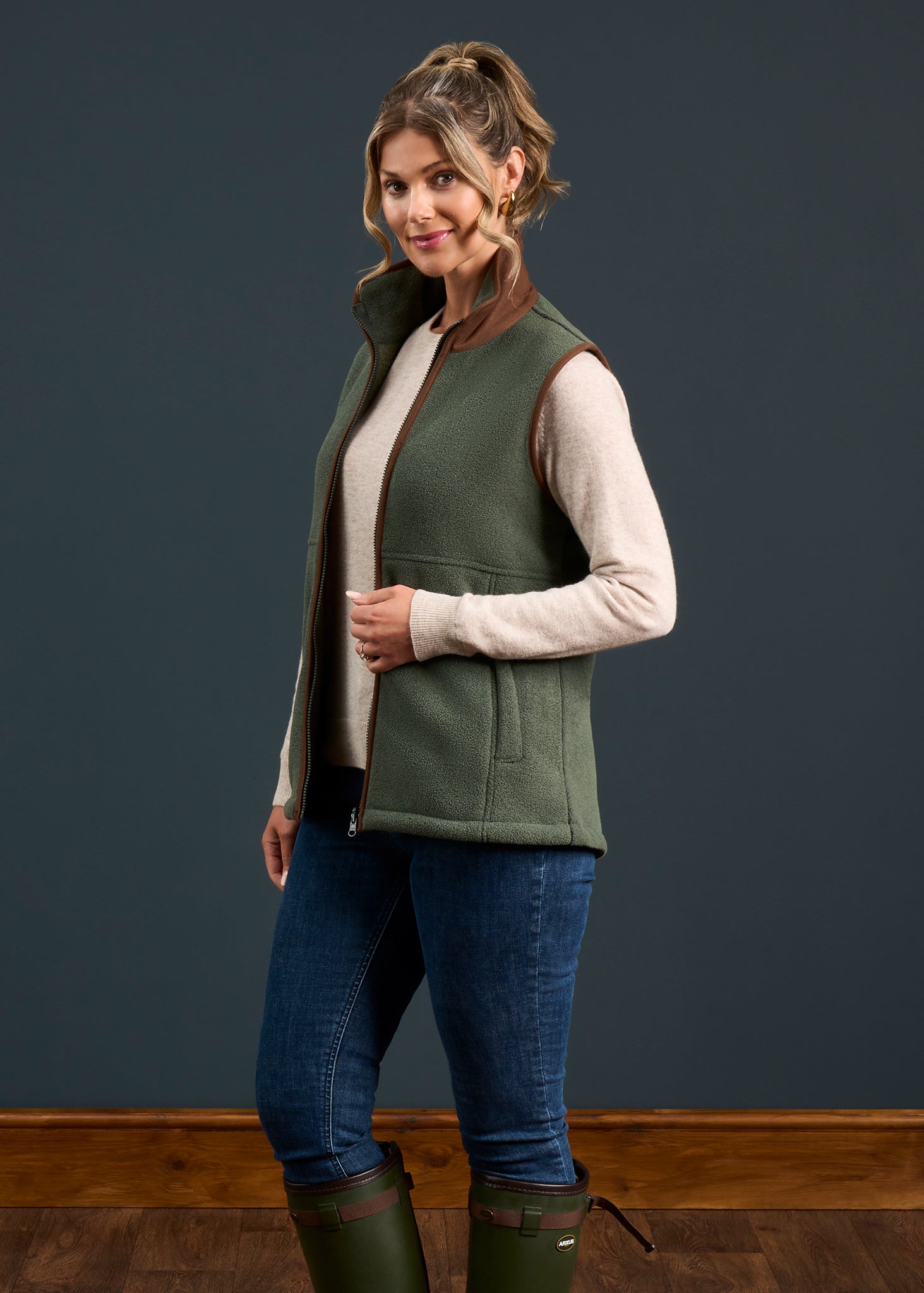 Aylsham Ladies Fleece Gilet In Cedar Green - Regular Fit