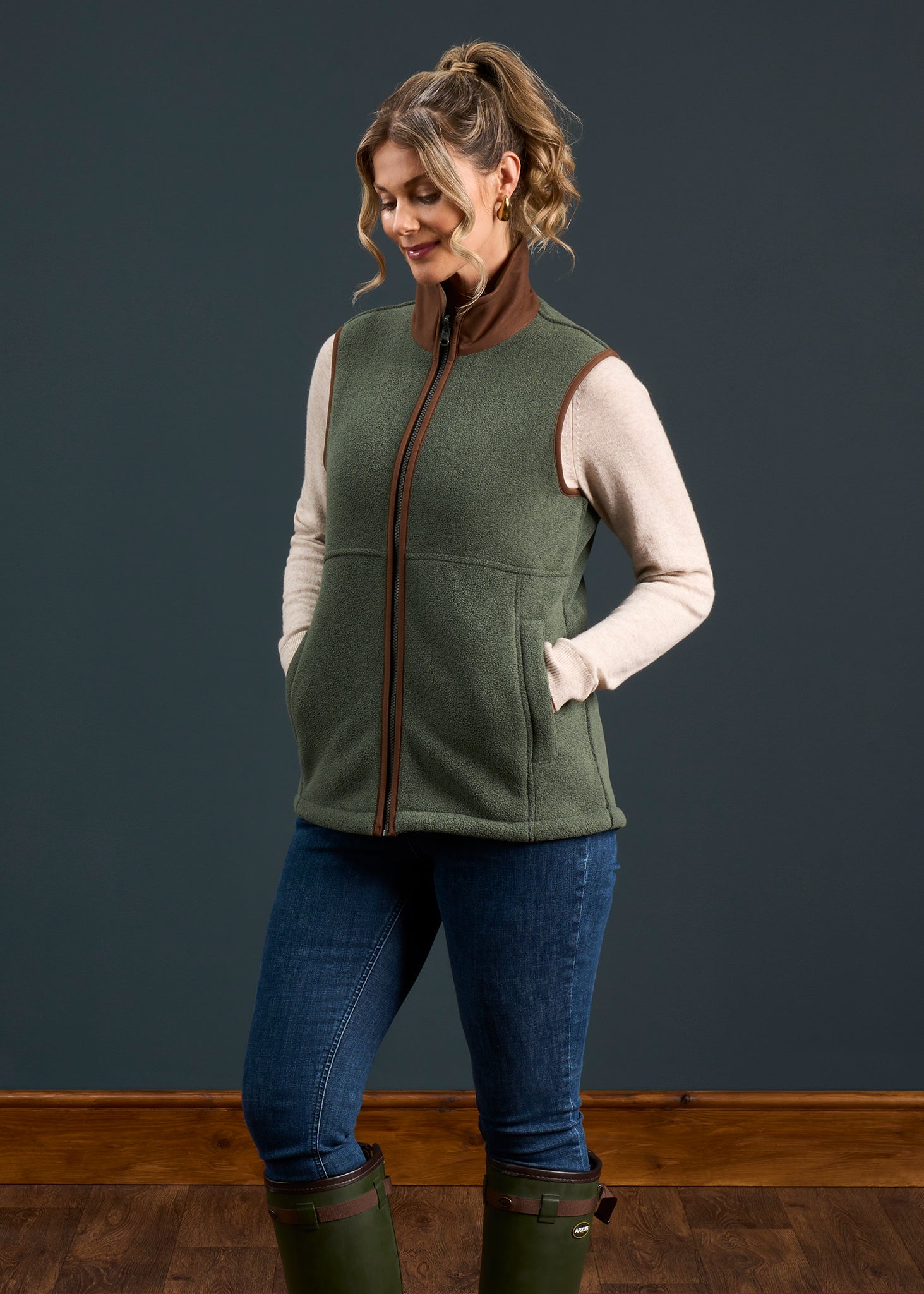 Aylsham Ladies Fleece Gilet In Cedar Green - Regular Fit