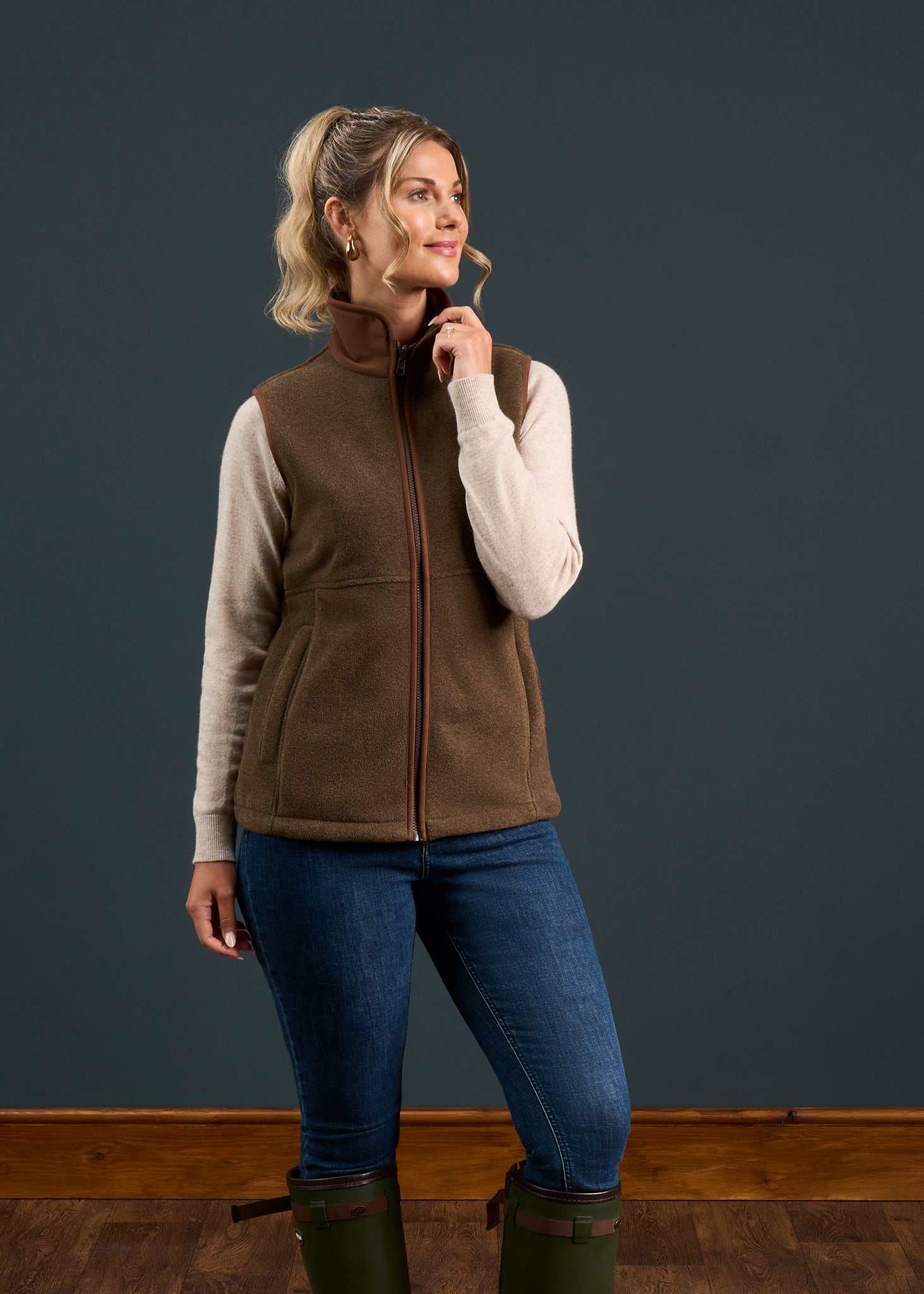 Aylsham Ladies Fleece Gilet In Pecan - Regular Fit